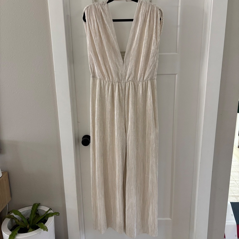 SABINA MUSAYEV PELEG JUMPSUIT WHITE METALLIC PLEATED V NECK Large Bridal No belt